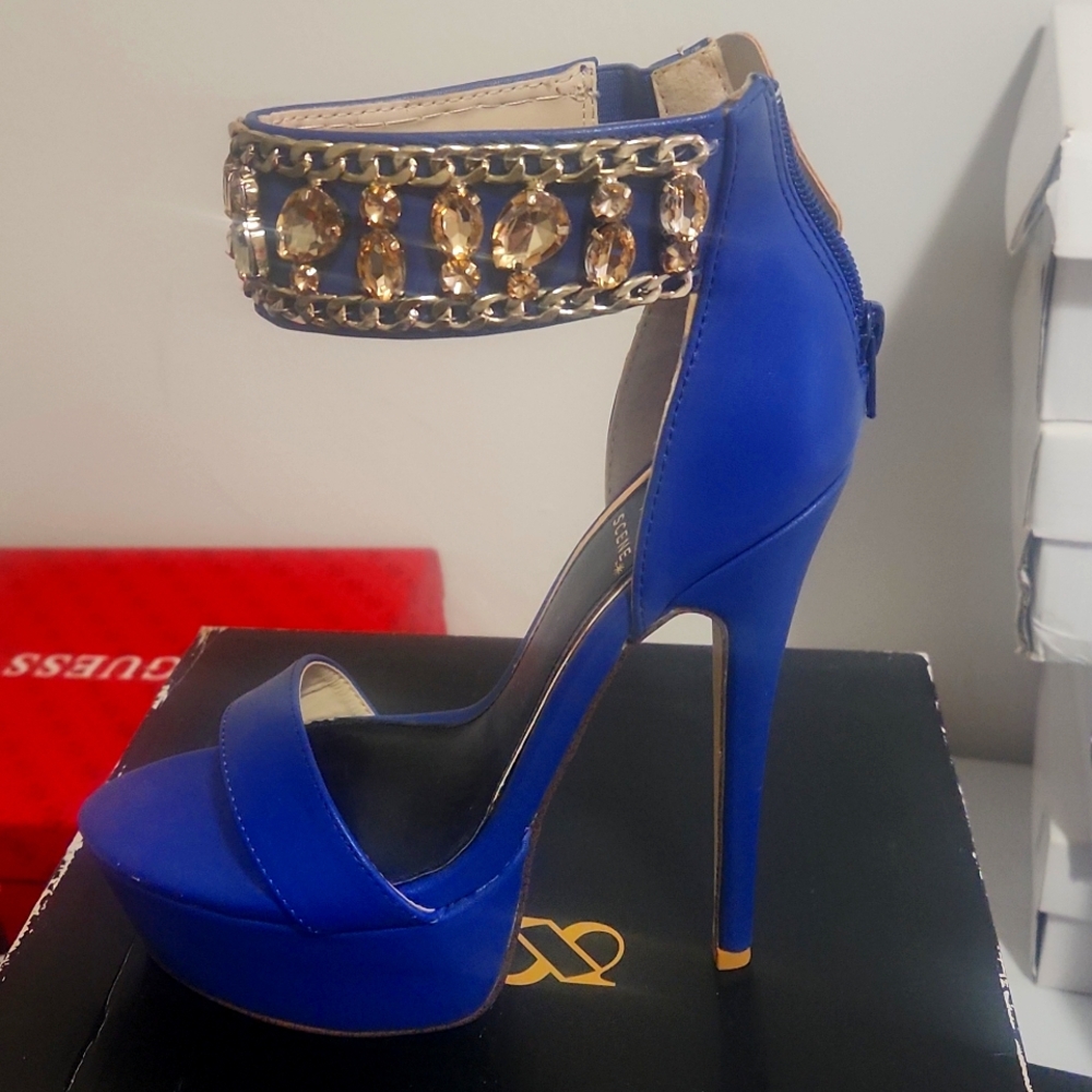 Women's Heel